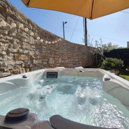Baderna Apartment With Whirlpool And Bbq Near Porec מראה חיצוני תמונה