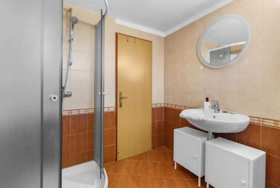 Baderna Apartment With Whirlpool And Bbq Near Porec מראה חיצוני תמונה